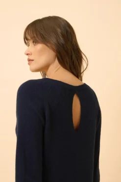 ABIGAIL pull col bateau goutte dos navy