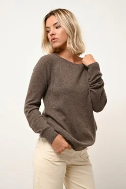 ABIGAIL pull col bateau goutte dos taupe chiné