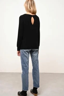 ABIGAIL pull col bateau goutte dos noir