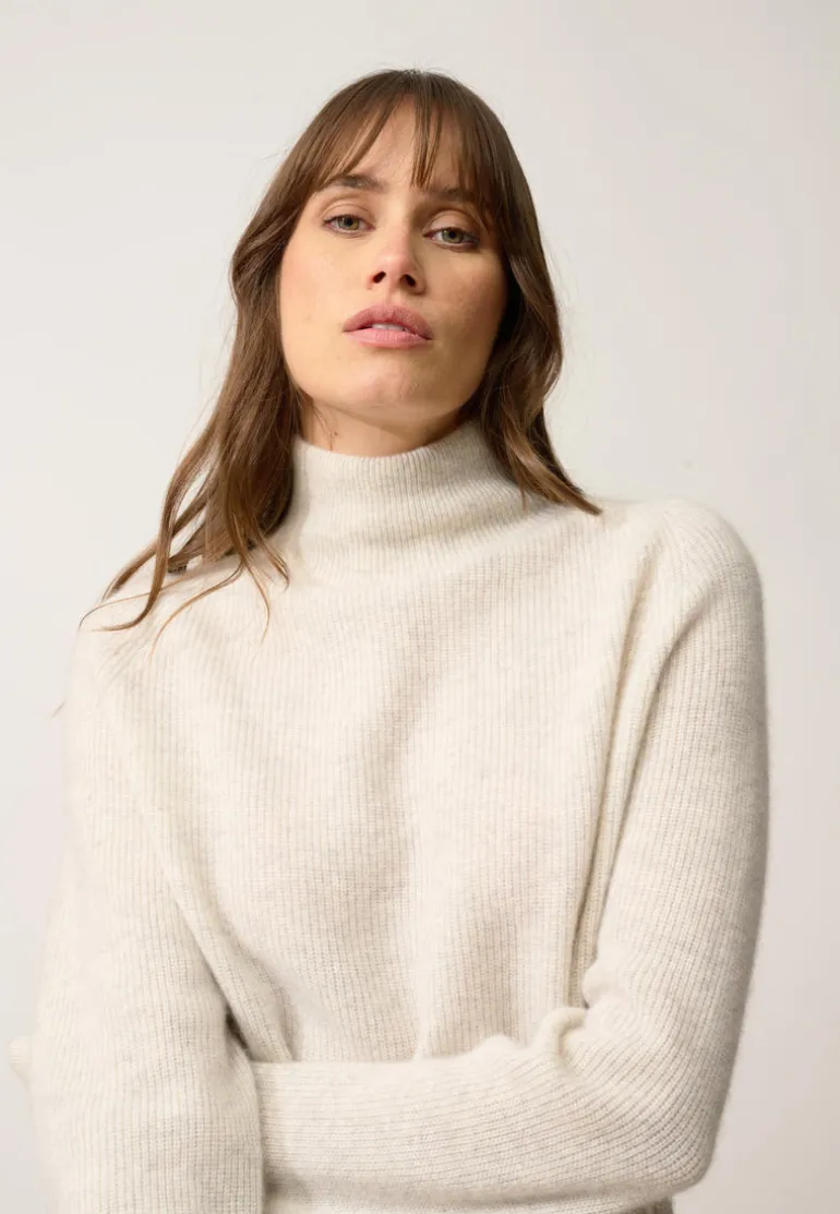 ALYSSA pull col montant gris perle chiné