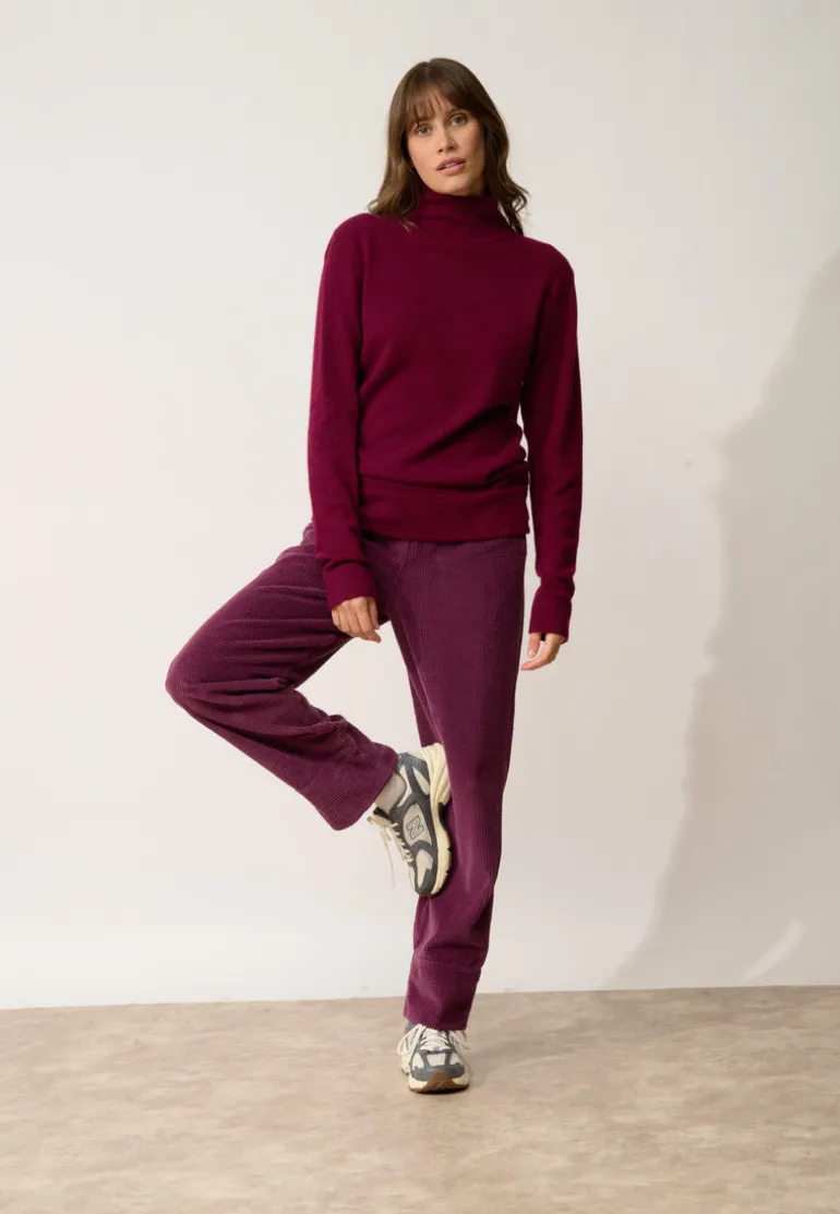 AMBRE pull col montant bordeaux