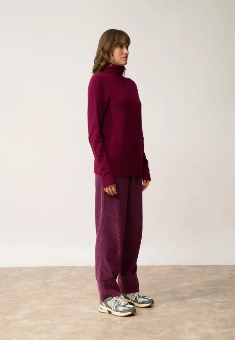AMBRE pull col montant bordeaux