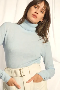 AVA pull col roulé bleu clair chiné