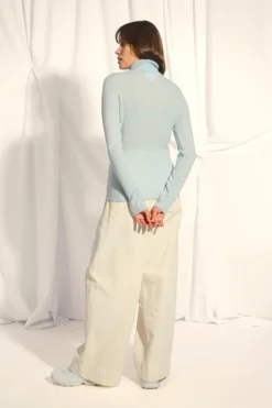 AVA pull col roulé bleu clair chiné