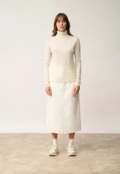 AVA pull col roulé ivoire