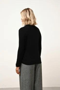 AVA pull col roulé noir