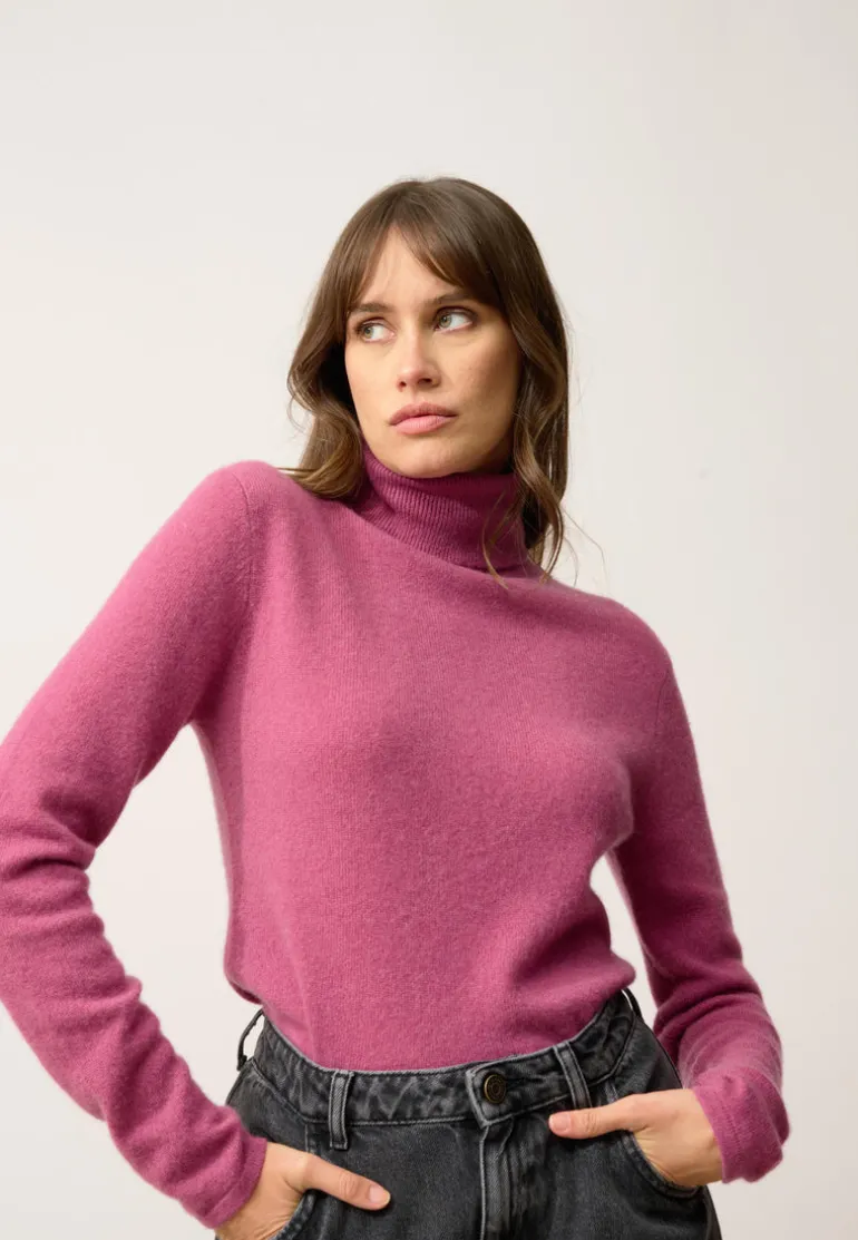 AVA pull col roulé orchidée