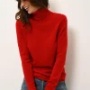 AVA pull col roulé rouge