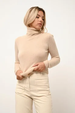 AVA pull col roulé sable