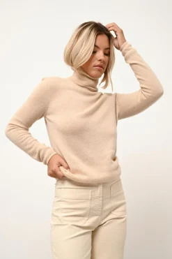AVA pull col roulé sable