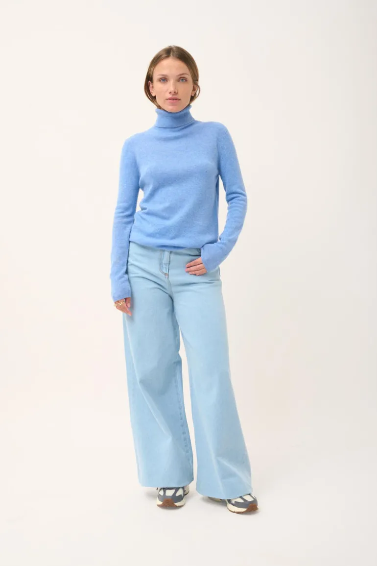 AVA pull col roulé sky