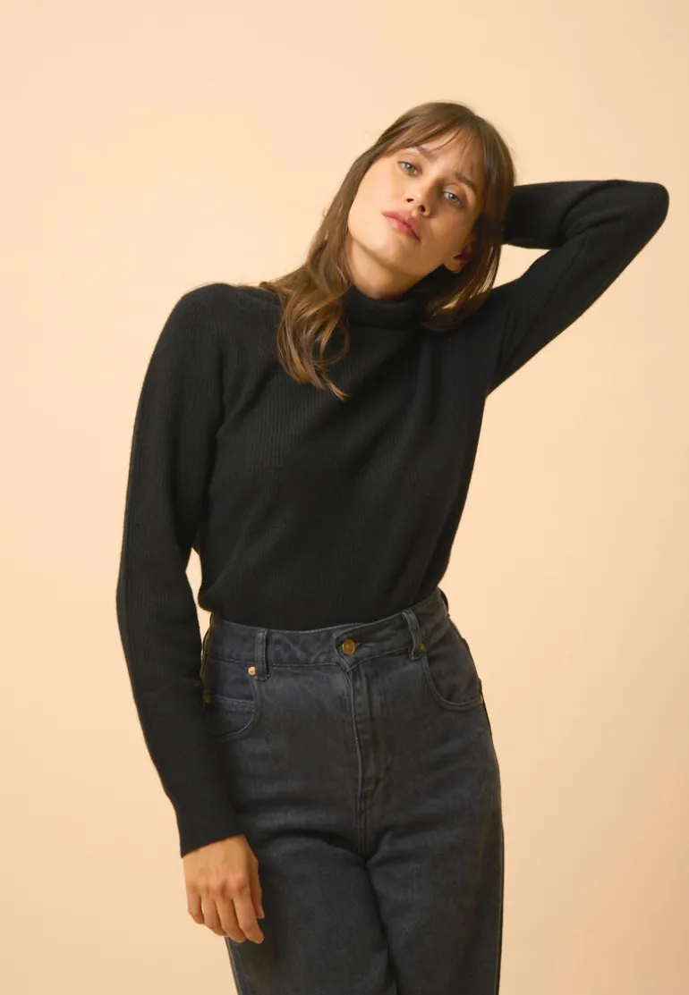 BILLY pull col roulé noir