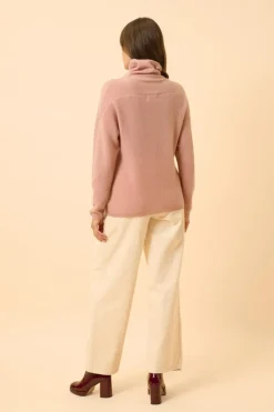 BLANTYRE pull col roulé bois de rose