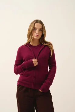 DEBBIE gilet col zippé capuche bordeaux