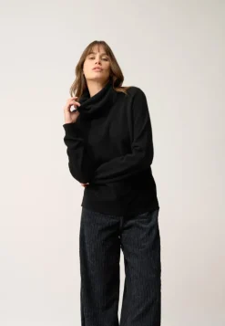 DONATELLA pull col roulé noir