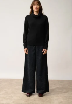 DONATELLA pull col roulé noir