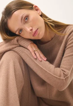 EMMA pull col rond camel chiné