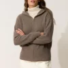 HELGA gilet col zippé capuche taupe chiné