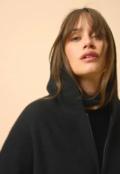 HELGA gilet col zippé capuche noir