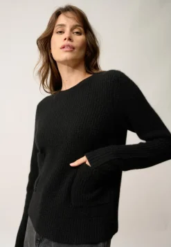 INAYA pull col rond noir