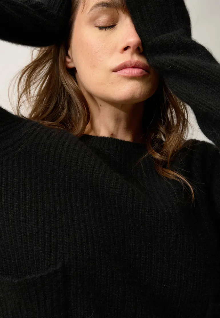 INAYA pull col rond noir