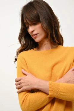 JANICE pull col rond curcuma
