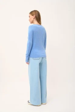 JOAN pull col v sky