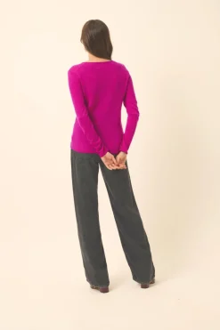 JOAN pull col v violine