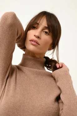 LANAIS pull col roulé camel chiné