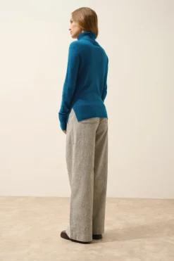 LEXIE pull col roulé paon