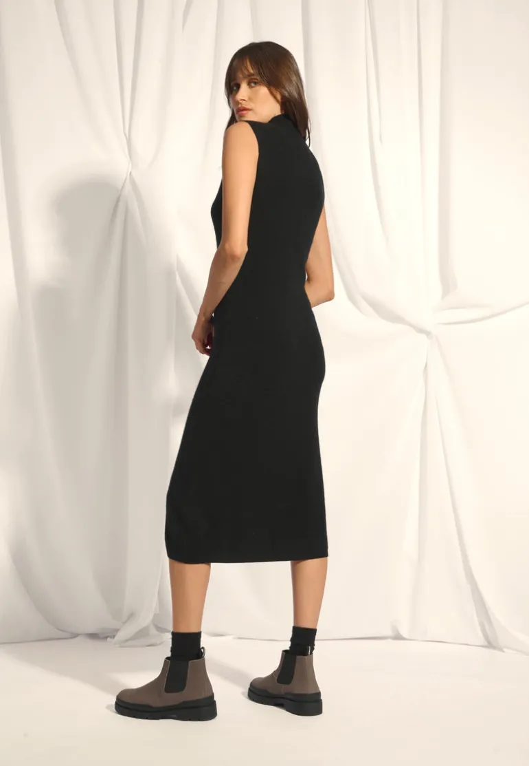 LOLA robe col montant noir