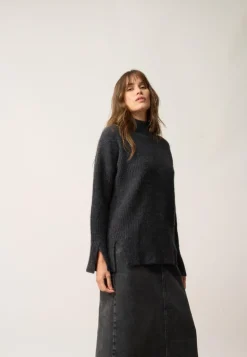 LOUISE pull col roulé noir chiné