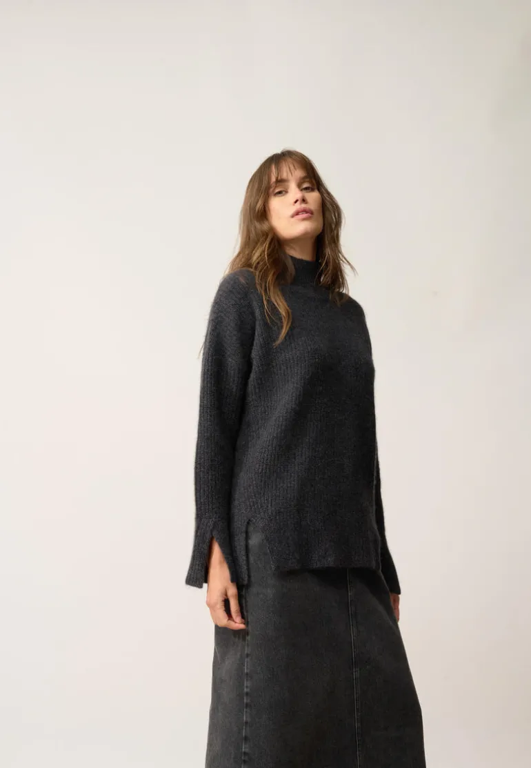 LOUISE pull col roulé noir chiné