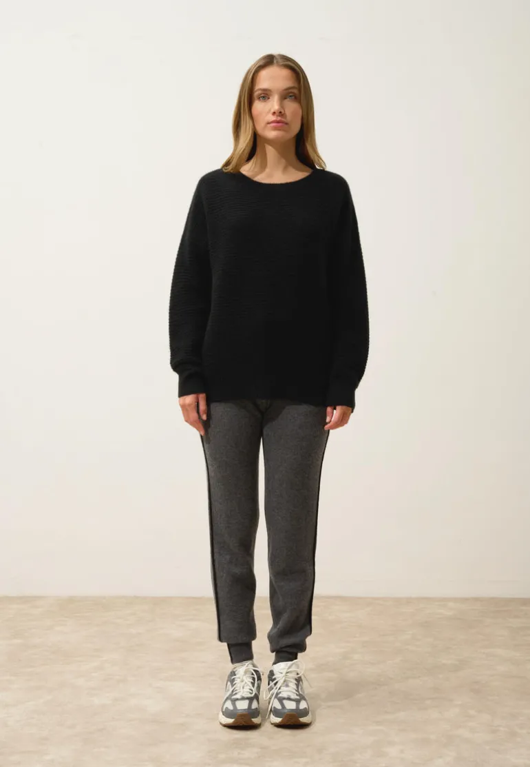 LOUNA pull col rond noir