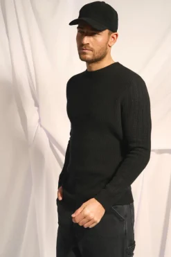 LUKKA pull col rond noir