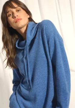 MELROSE pull col montant bleu denim