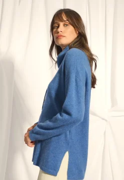 MELROSE pull col montant bleu denim