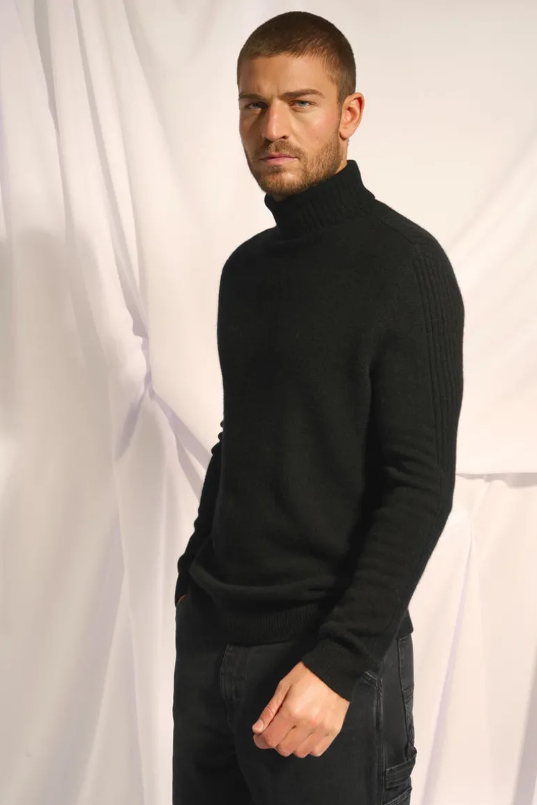 NOI pull col roulé noir