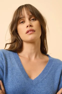 NORA pull col v bleu denim