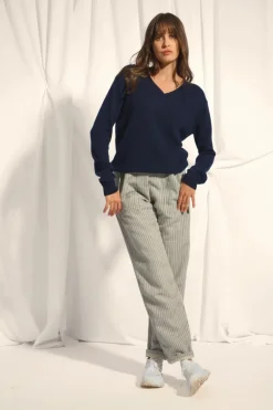 NORA pull col v navy