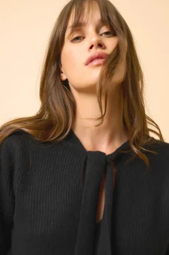 NOTY pull col lavallière noir