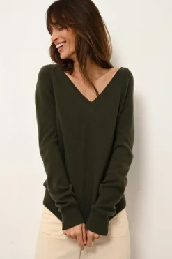 PHOEBE pull col v kaki
