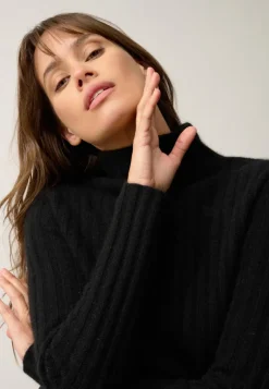 SUNNEVA pull col montant noir