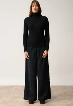 SUNNEVA pull col montant noir