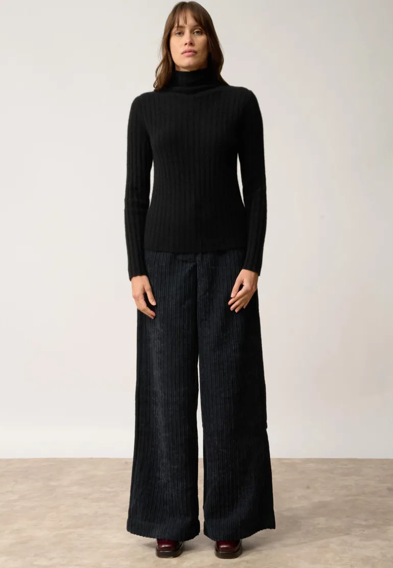 SUNNEVA pull col montant noir