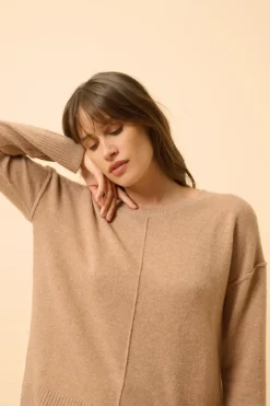 TESS pull col rond camel chiné
