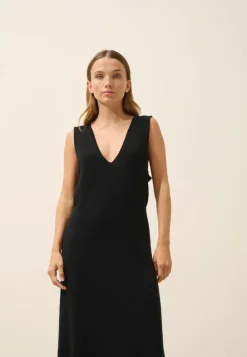 TESSA robe col v noir