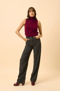 VIOLET pull col roulé bordeaux