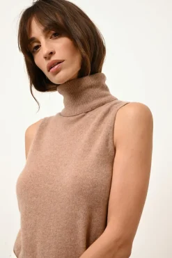 VIOLET pull col roulé camel chiné