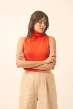 VIOLET pull col roulé orange